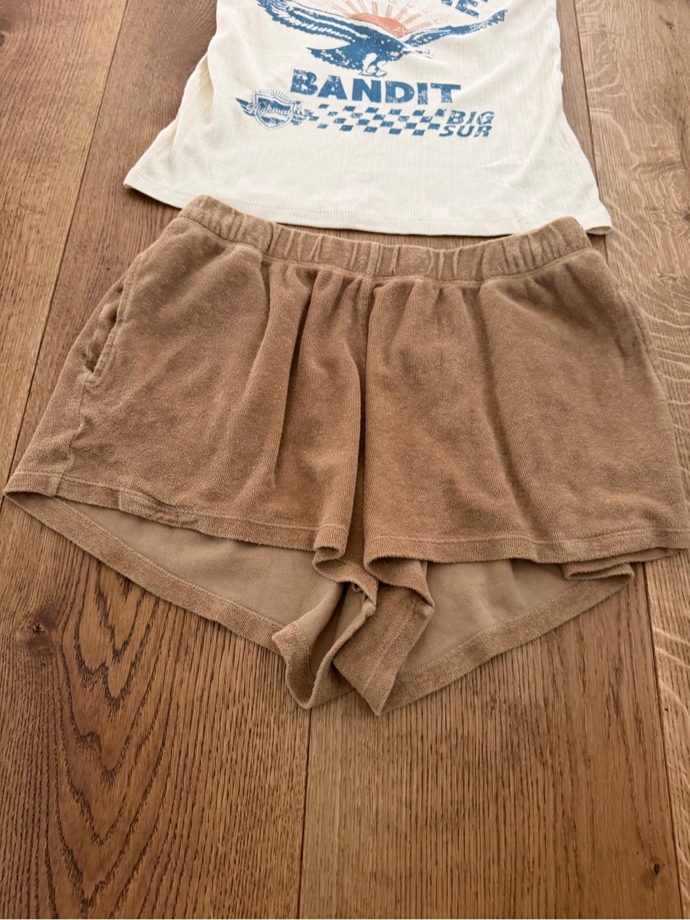 πΊπΈ Suzie Kondi Terry Shorts and Spell Tee - Picture 3 of 10